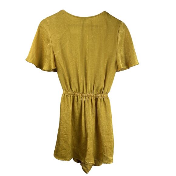 Show Me You Mumu Romper Small Yellow Gia Tie Front Flutter Sleeve Trendy Cute - Picture 7 of 11